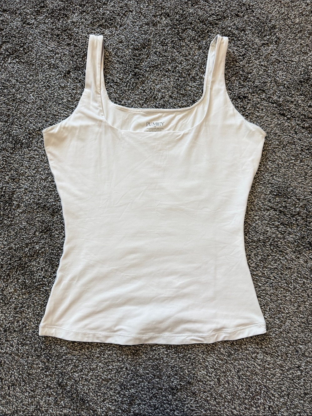 Pumiey White Scoop Neck Women's Tank Top